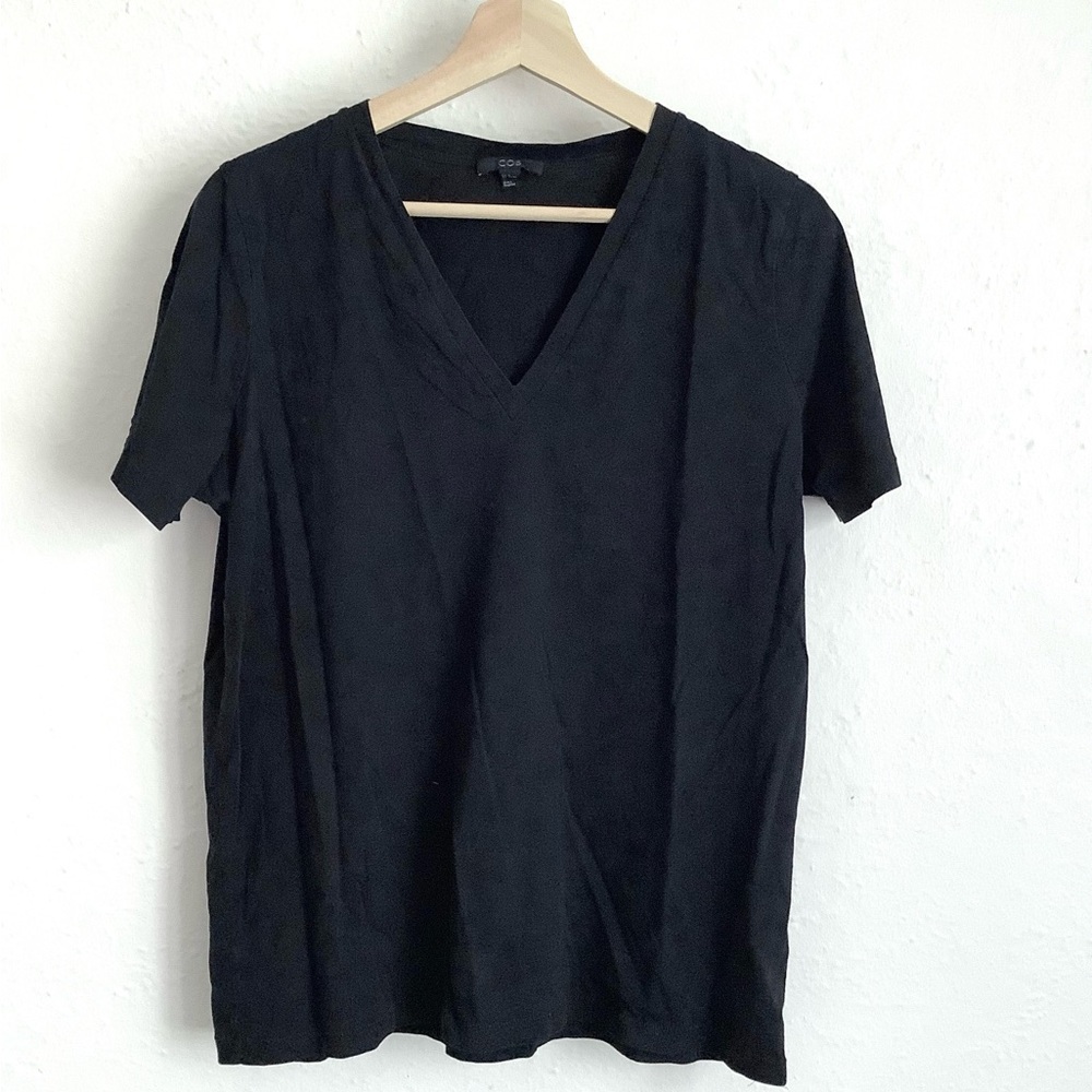 Cos vneck